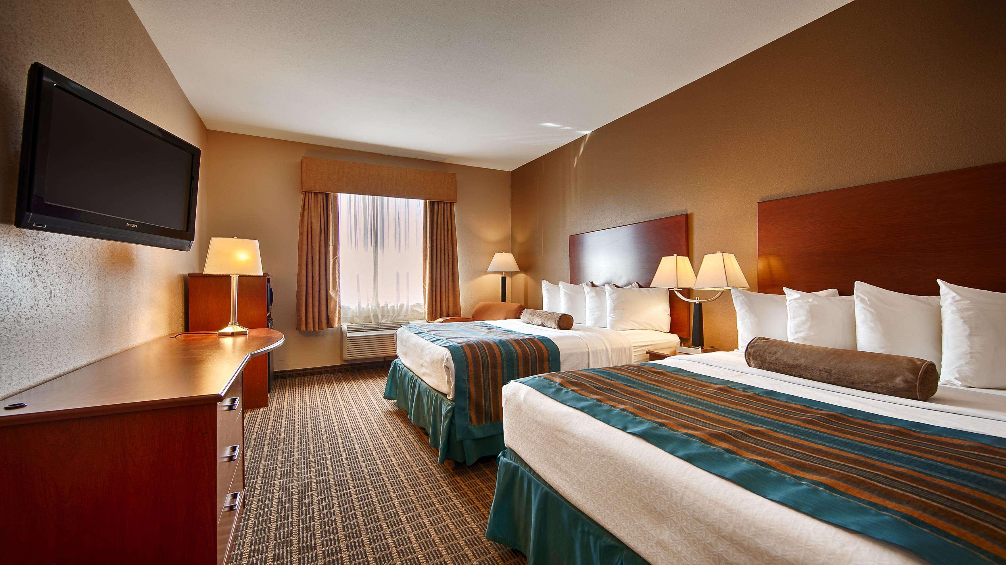 Best Western Orange Inn & Suites Eksteriør billede