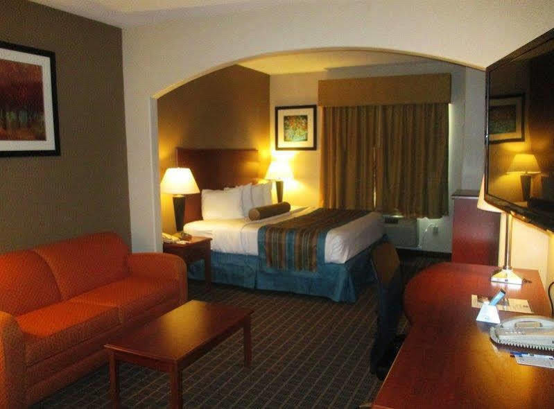 Best Western Orange Inn & Suites Eksteriør billede